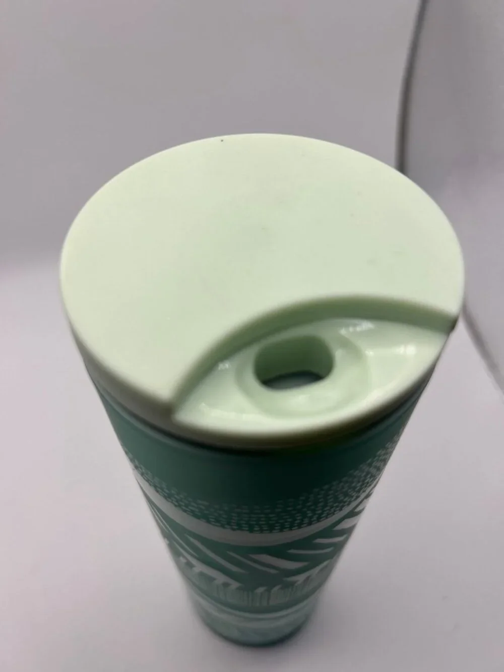 Starbucks light mint green iridescent 16 ounce tumbler with lid, no straw